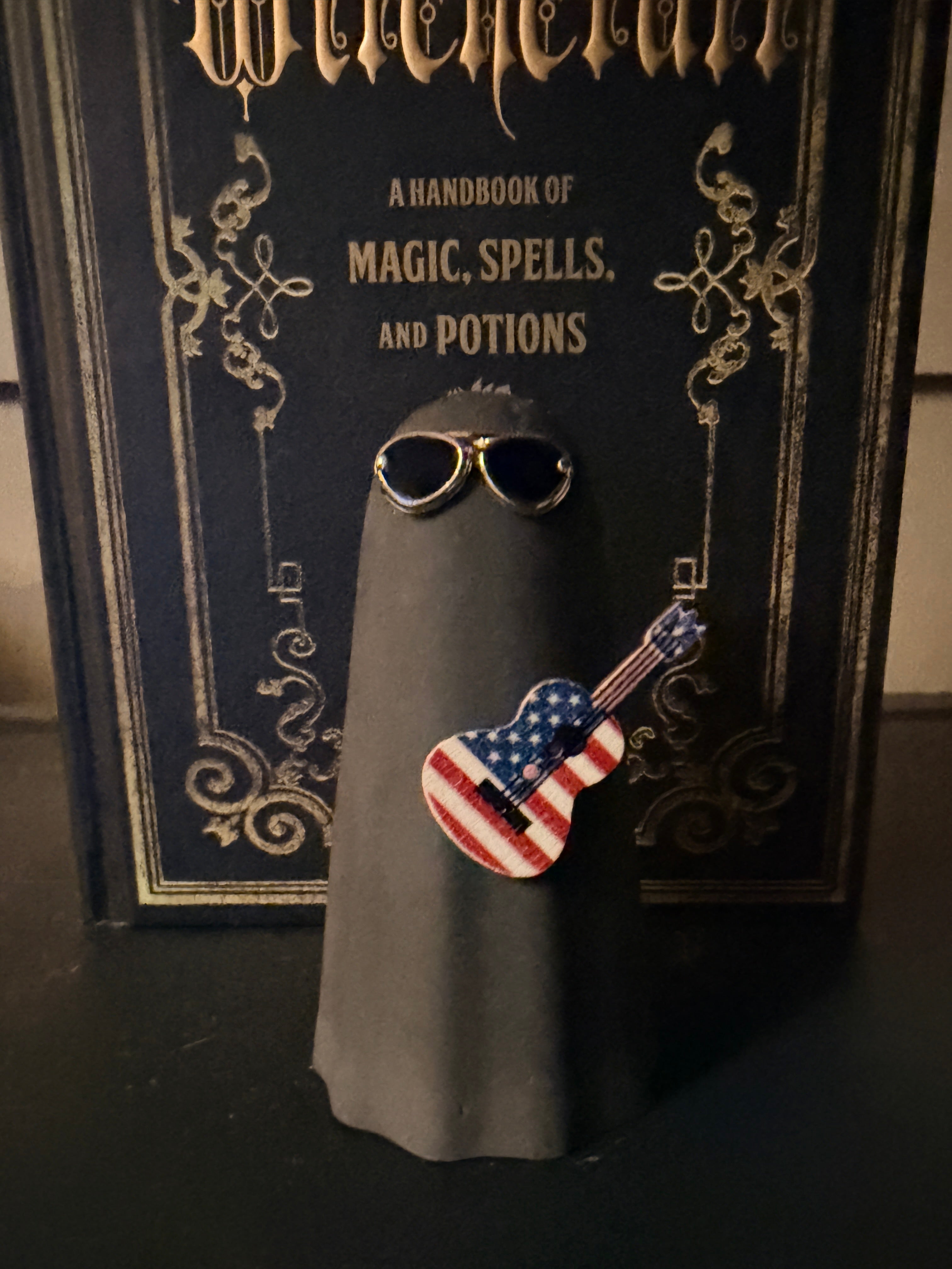 The Dead Notes – Collectible Ghost Band